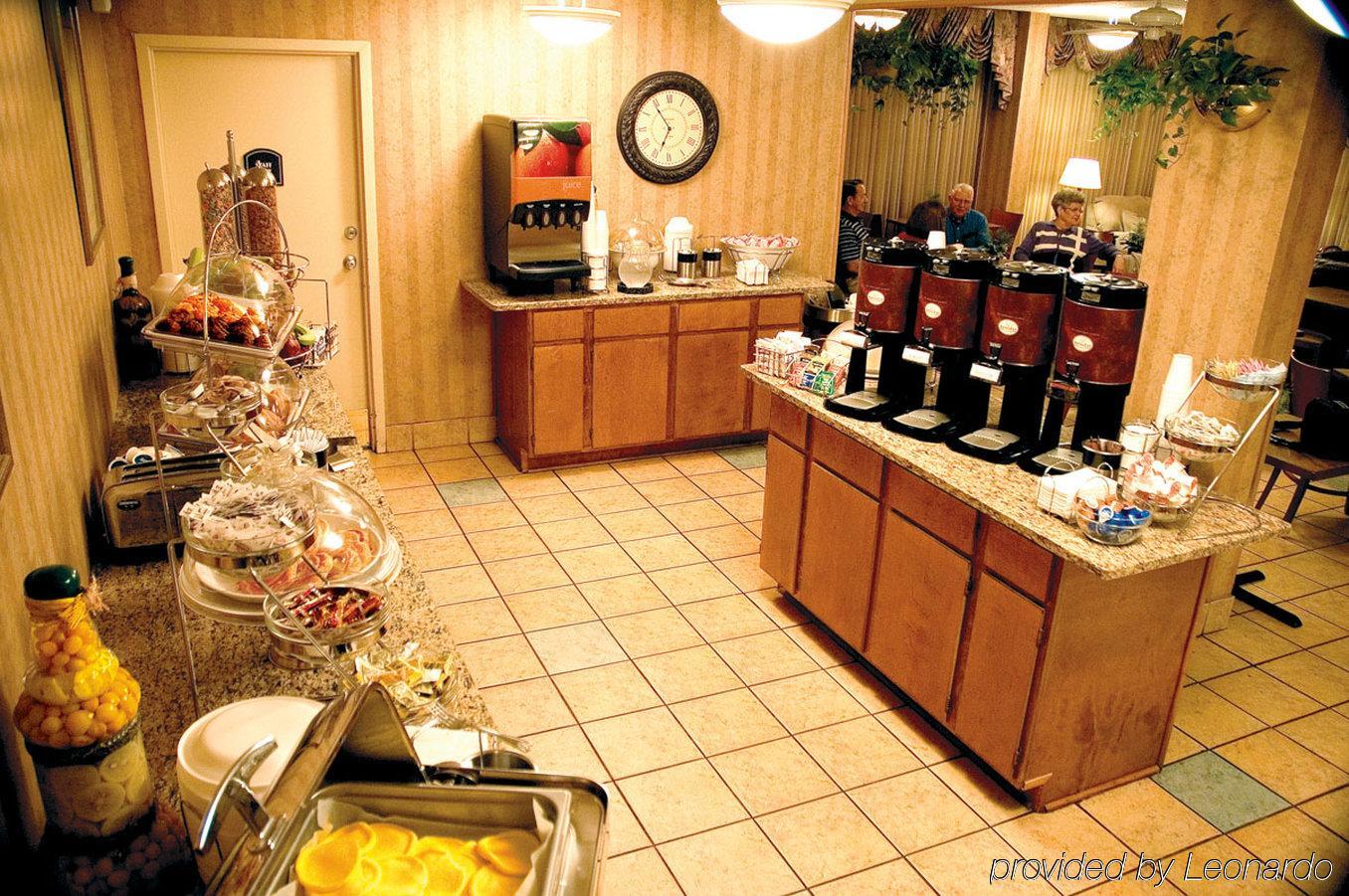 เดย์ อินน์ บาย วินด์แฮม แจ็คสันวิลล์ แอร์พอร์ต แจ็กสันวิลล์ ร้านอาหาร รูปภาพ